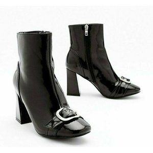When the sun dont shine buckle block heel  boots women's size euro 39 US 8b
